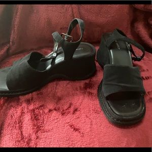 Nine West Black Sandals